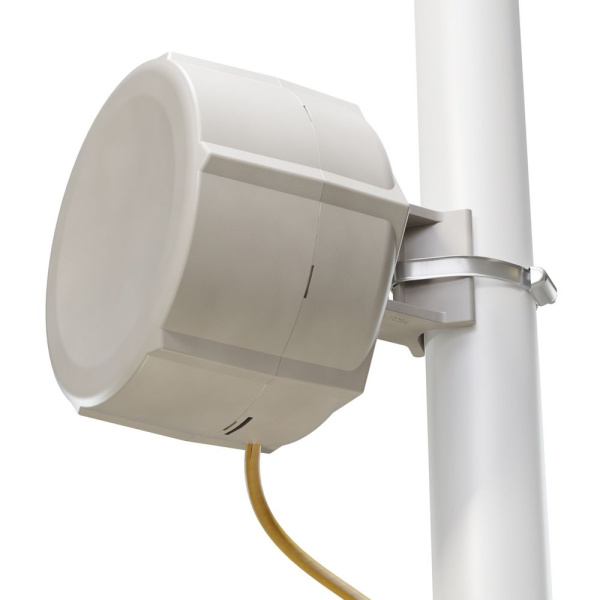 Маршрутизатор MikroTik SXTR&FG621-EA